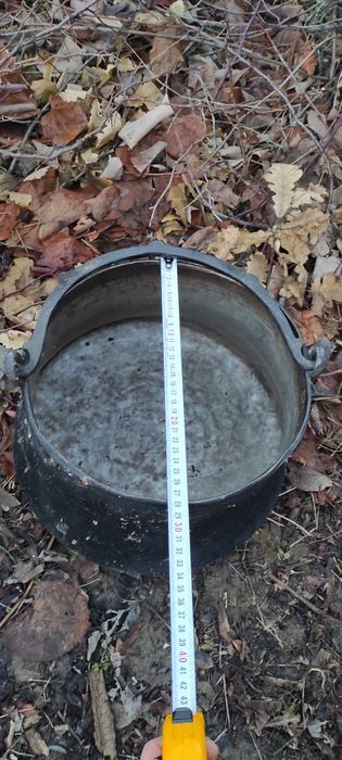 Два стари медника