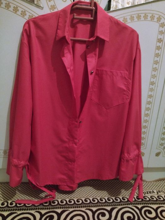 Рубашка , блузка 5000тг