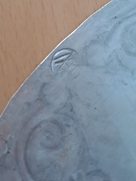 Старинни чинийки посребрени