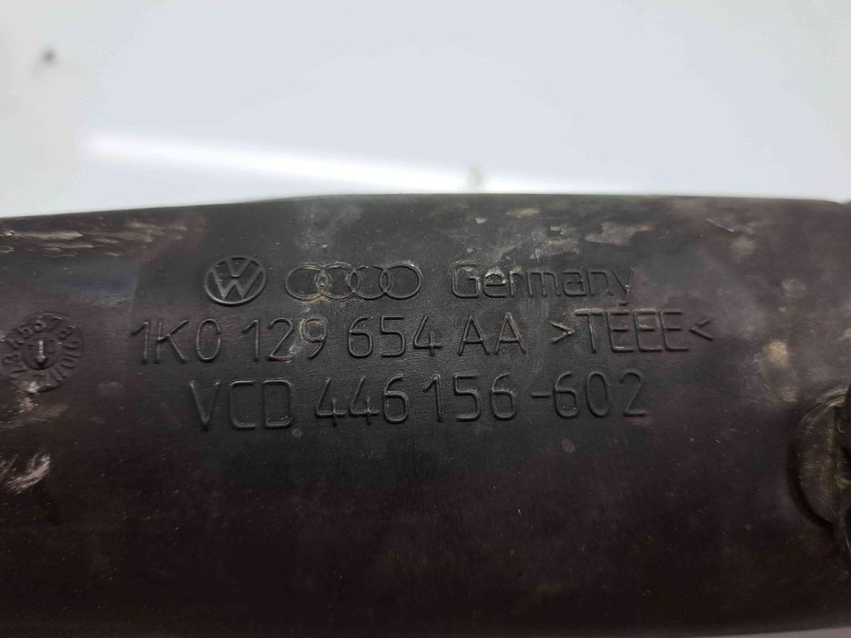 Tub admisie aer  Volkswagen Passat B6 (3C2) [Fabr 2005-2010] 1K0129654