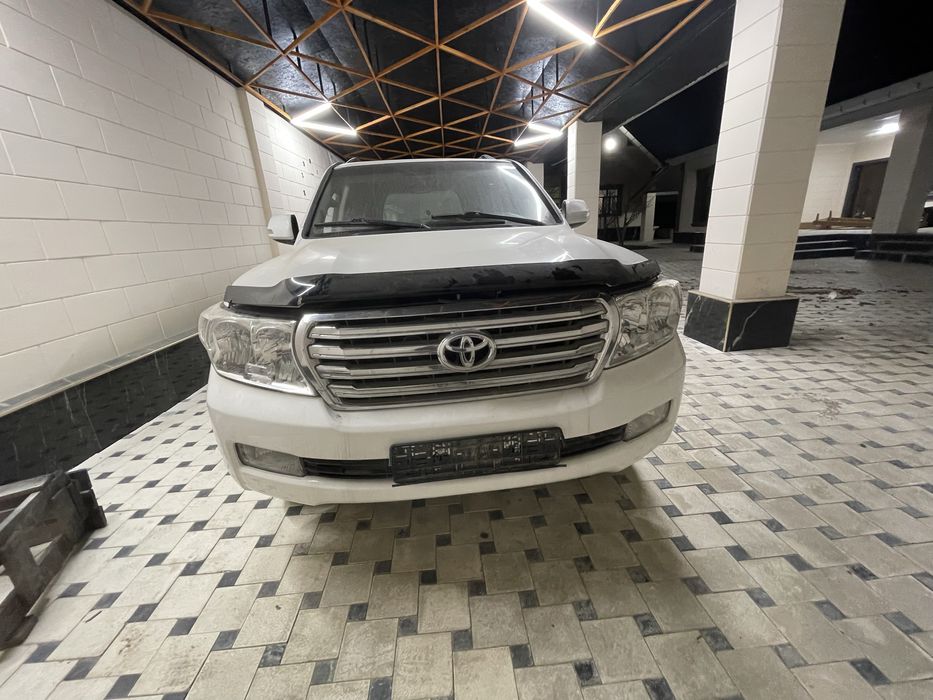 Запчасти на Toyota land cruiser