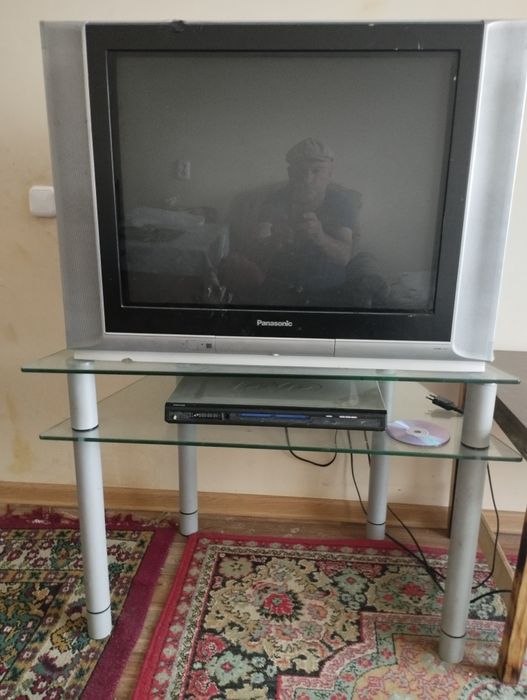 Продам телевизор.