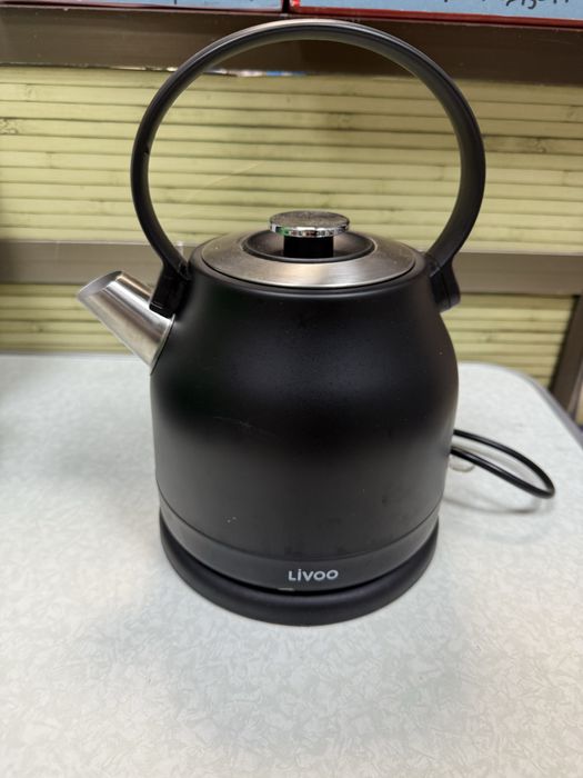 Ретро електрическа кана Livoo 2200w