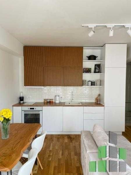 Дава се под наем Двустаен апартамент в Бургас, Лазур - 59 кв.м за 204 € - Снимка #2