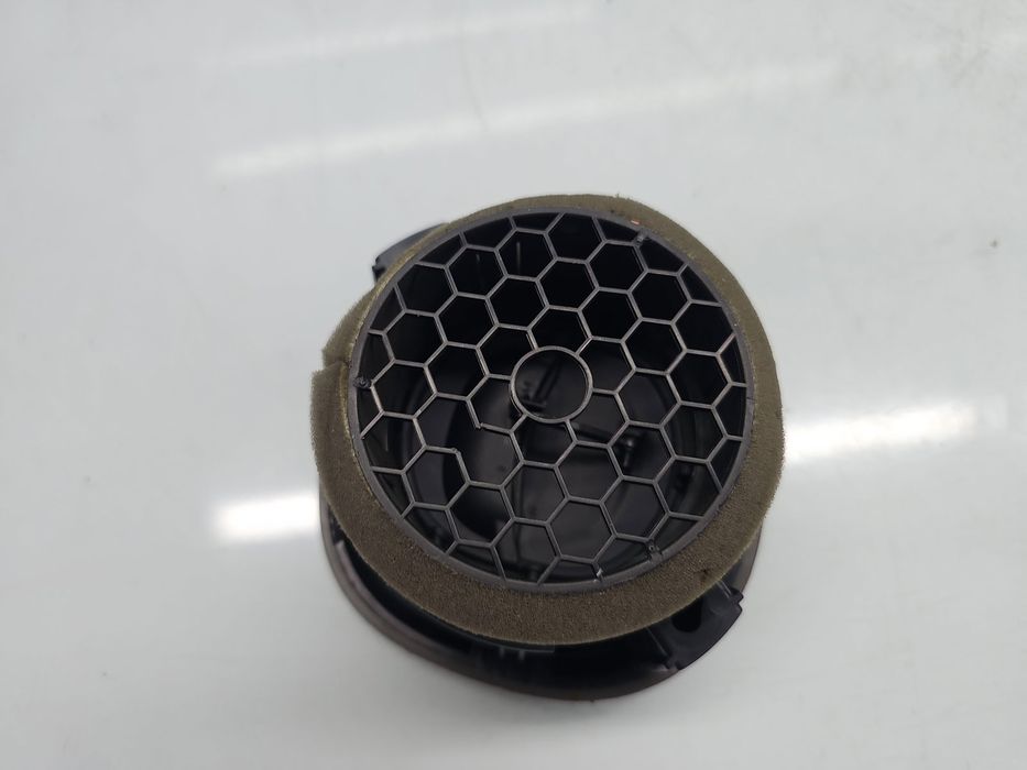 Grila aerisire dreapta Renault Trafic 3 (F82) [Fabr 2014-2022] 6876013