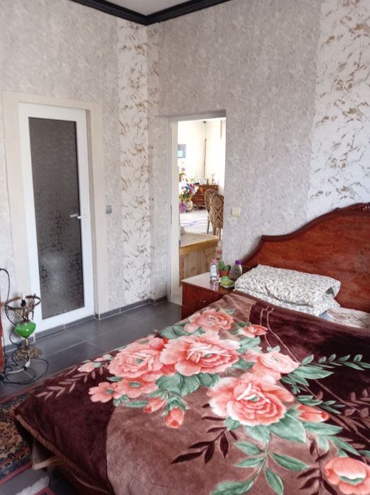 Продавам кьща рзп 400кв