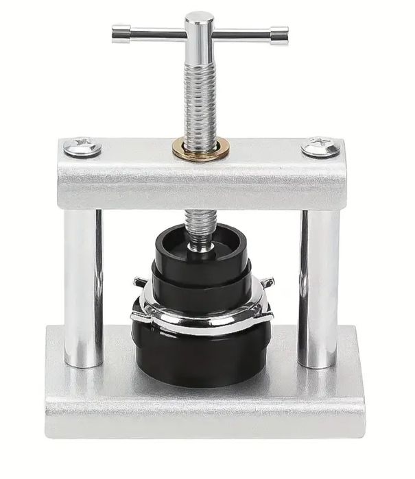 Presă pentru capace ceas