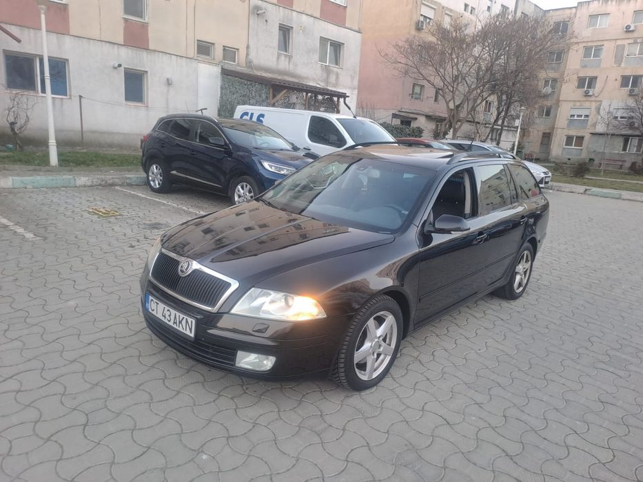 Skoda Octavia 2 an 2008 motor 2.0tdi cutie Automata DSG extra FULL