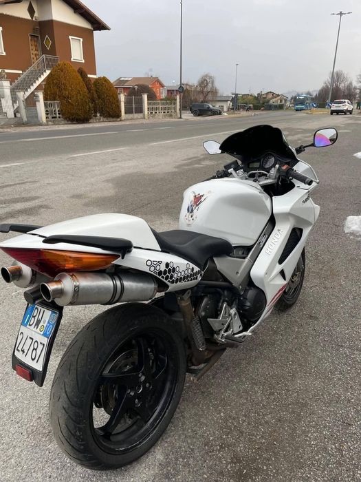 Piese de schimb Honda Vfr 800