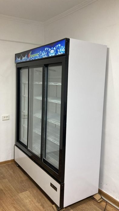 Холодильник витрина