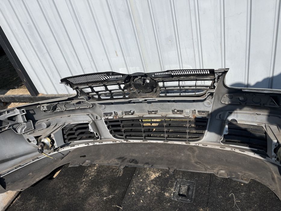 Bară față Completă Wolkswagen Jetta 2006