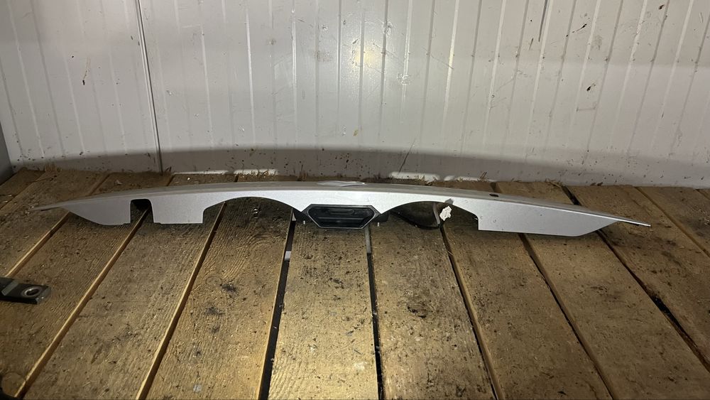 Лайстна багажник Suzuki SX4 S-Cross