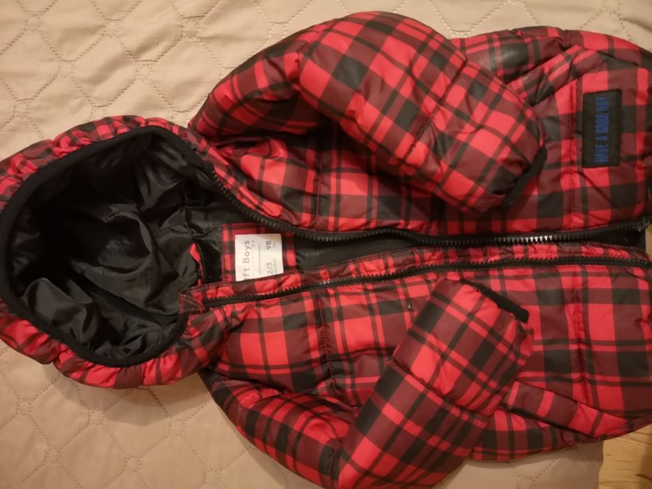Зимни якета на Zara, Lc waikiki