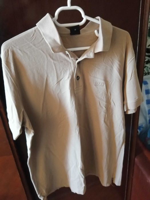 Vând tricou Hugo Boss