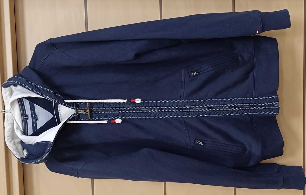 Tommy Hilfiger®-Много Запазен