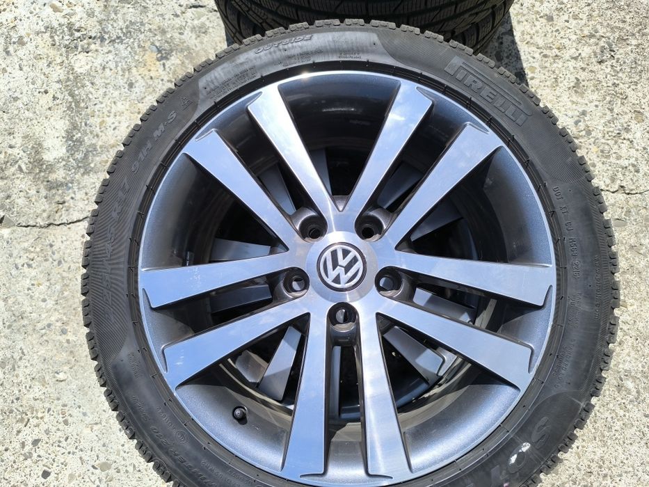 Jante 17 bicolore  vw GTI , anvelope iarna