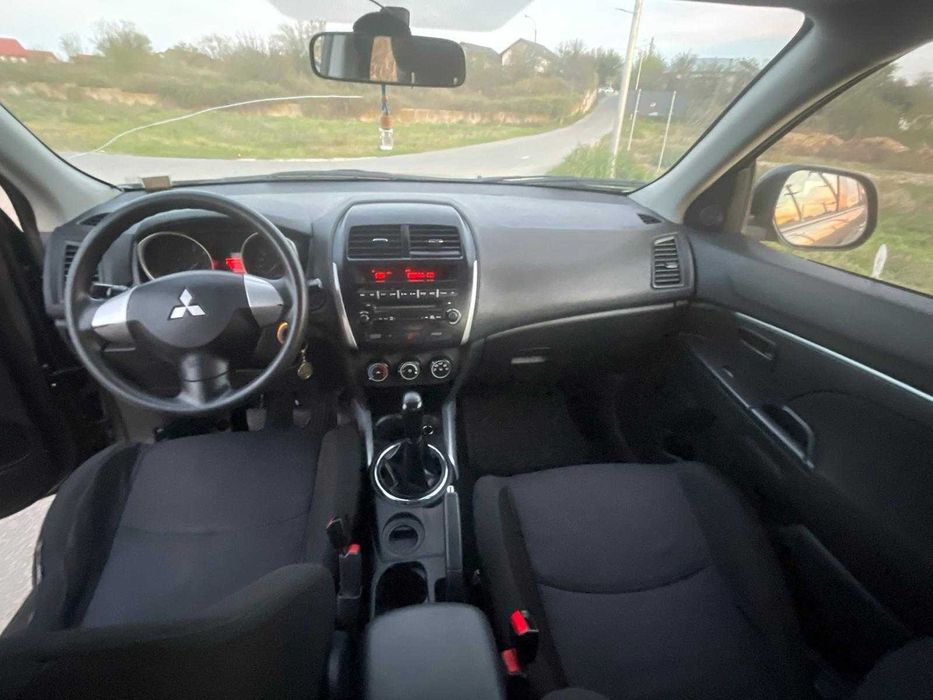 Masina Mitsubishi ASX