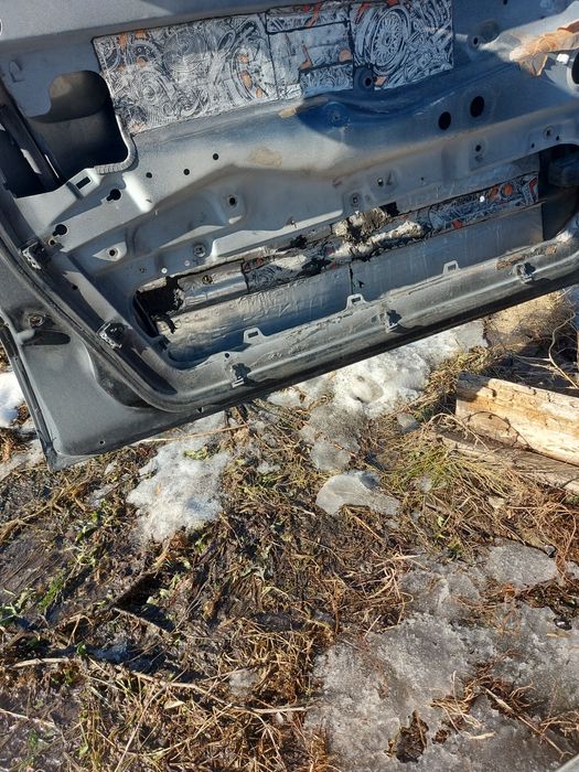 Продам остатки по машине Пассат б3