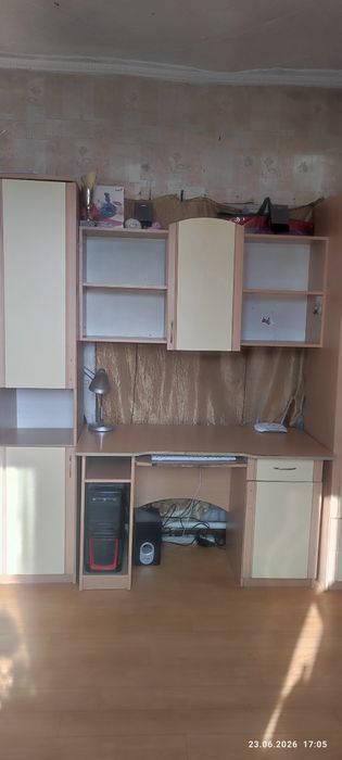 Продам детскую мебель стенка б/у