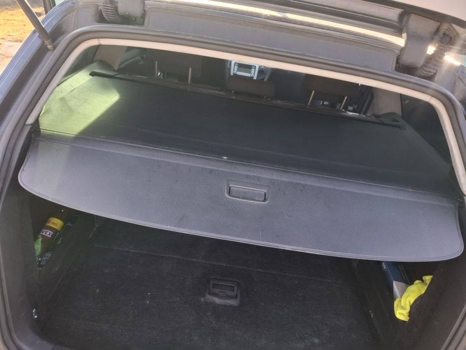 Vand rulou porbagaj vw passat b6 breack an 2008