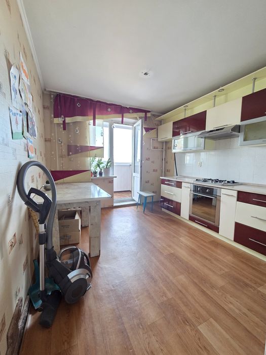 Продам 3х ком квартиру