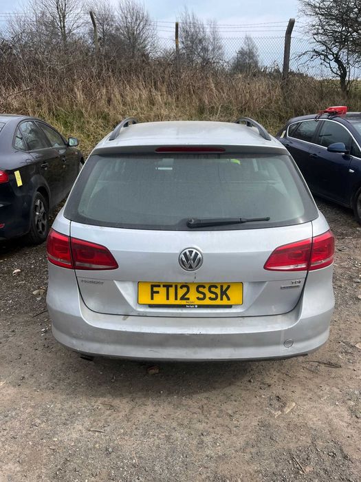 Dezmembrez Vw Passat B7 1.6 TDI cod motor CAY  manuala 6+1 an  2012