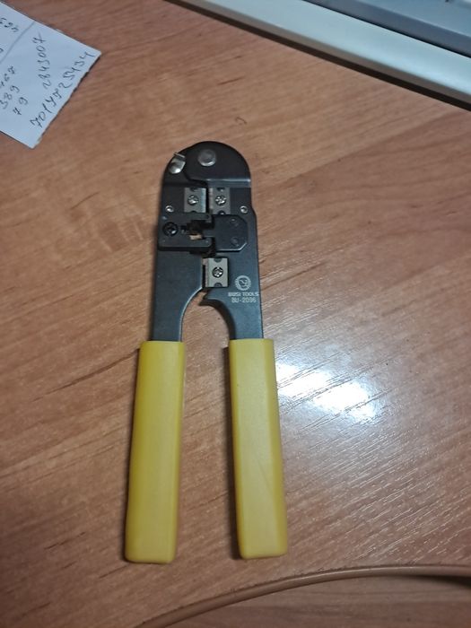 Продам кримпер для обжима  коннектора
