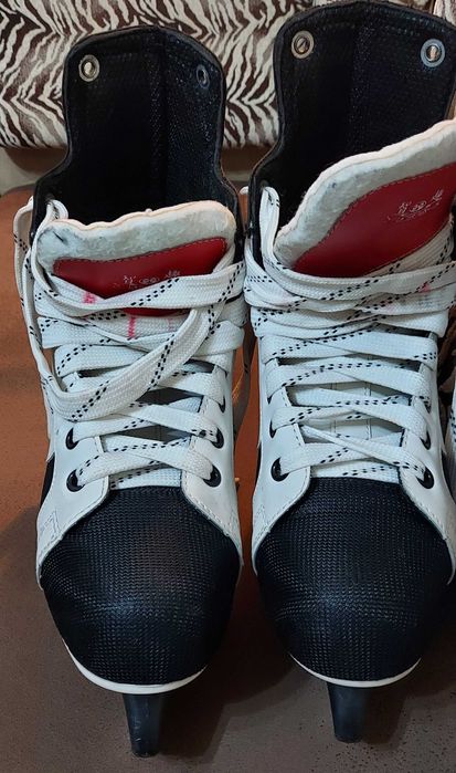 Продам коньки мужские