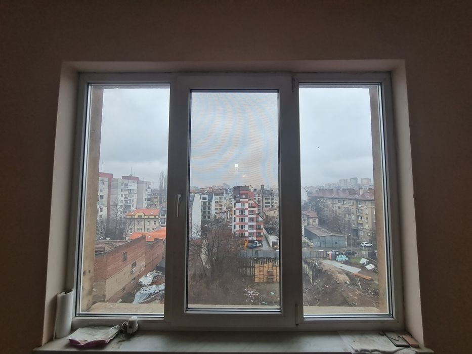 Продавам 4 броя прозорци, ПВЦ дограма КВЕ, австрийска