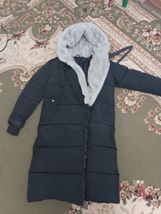 Пуховик женский зимний