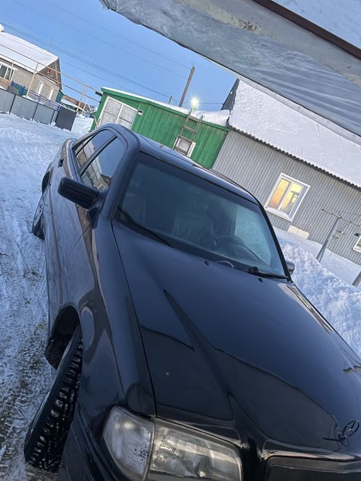 Мерседес w202 c180