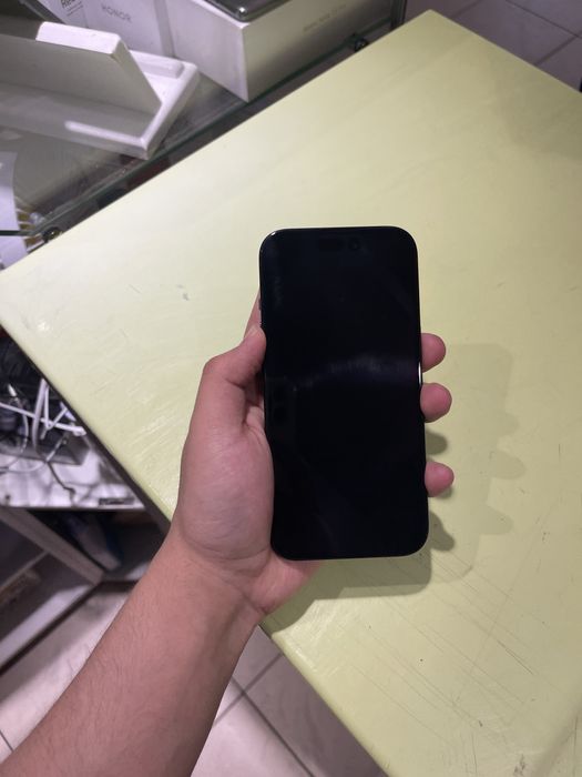 iPhone 15 айфон