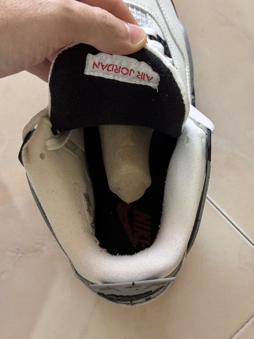 Nike air jorda 4 white cement