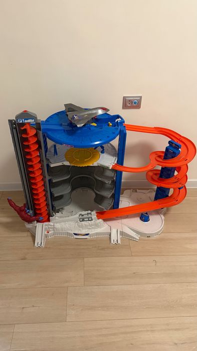 Трек Хот Вилс Hot Wheels