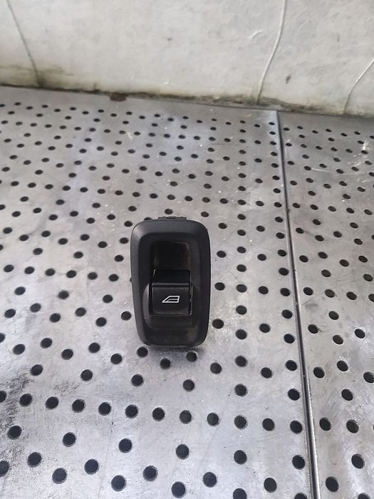 Buton geam electric stanga spate ford fiesta 6 cb1 ccn 8a6t14529aa