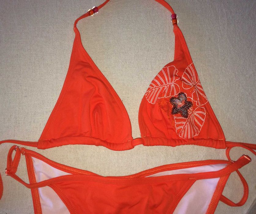 Нов бански в две части Оxbow