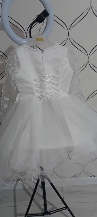 Ақ көйлек сатылады, белое платье.