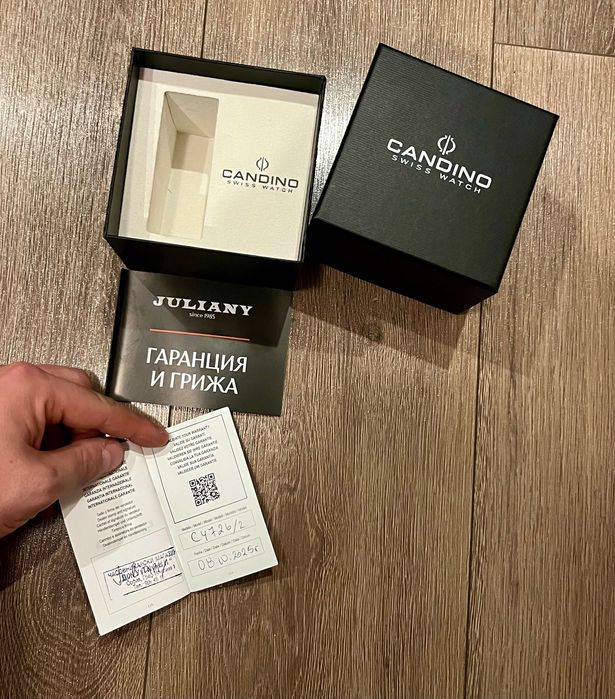 Чисто нов часовник Candino