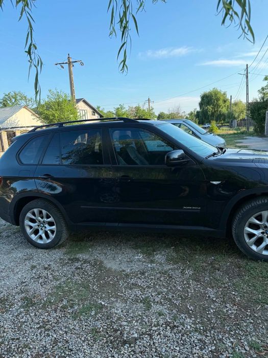 VAND/SCHIMB BMW X5 stare buna masina personala