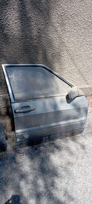 Продам Двери на ВАЗ 5000т