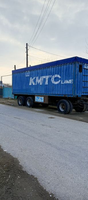 мощный прицеп в идеальном состоянии