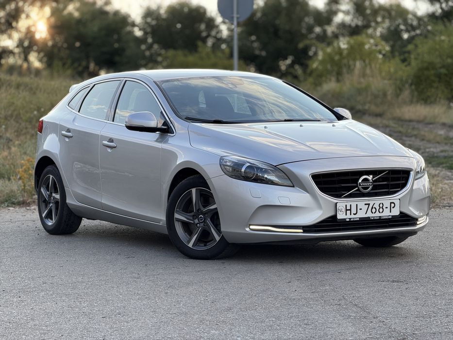 VOLVO V40 2013 — imagine 2