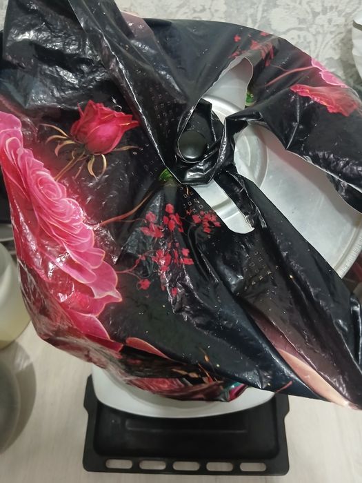 Продаются все за одну цену.