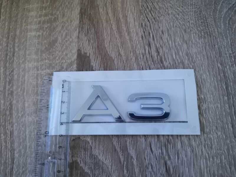 сребриста емблема Audi A3