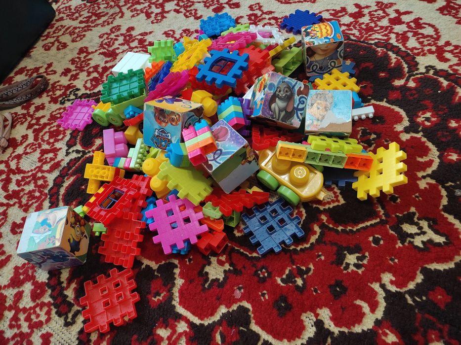 Конструктор Лего для детей цена за 2 набора