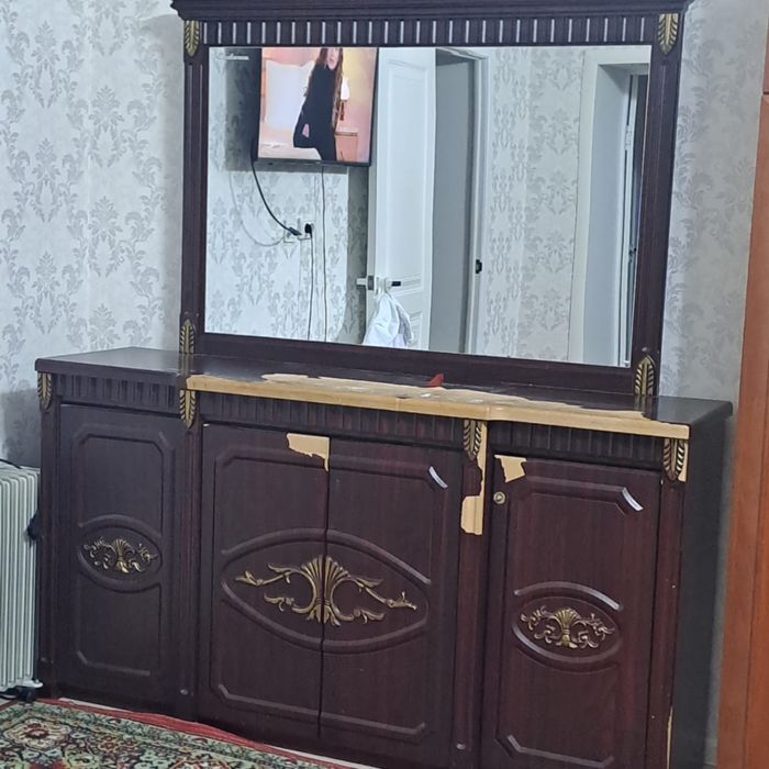 Спальный гарнитур