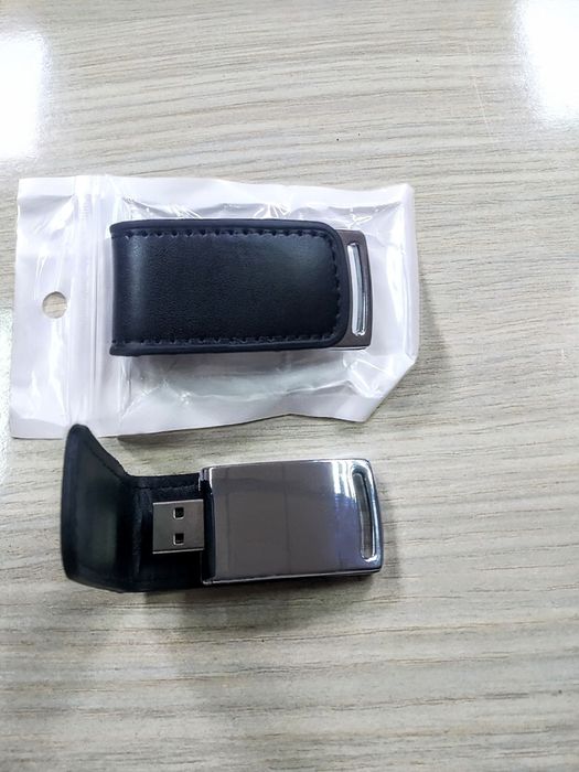 Флешка 8гб все новое