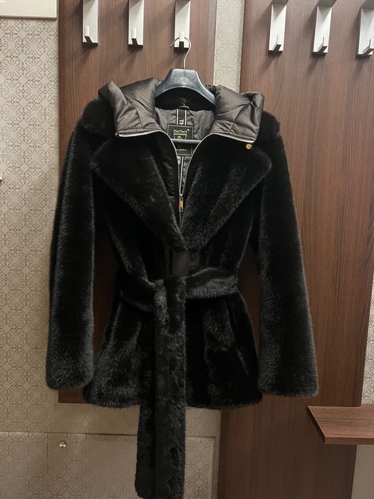 Кожено зимно палто