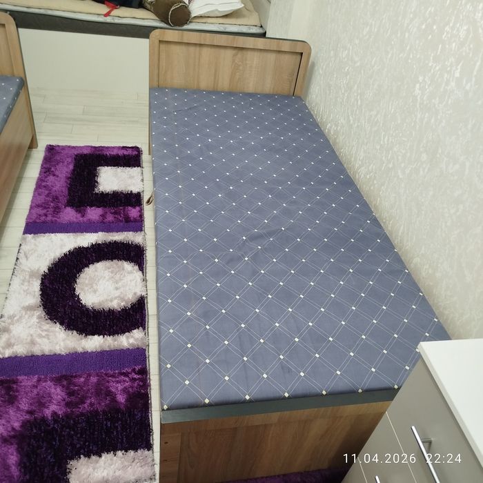 две кровати в хорошем состоянии