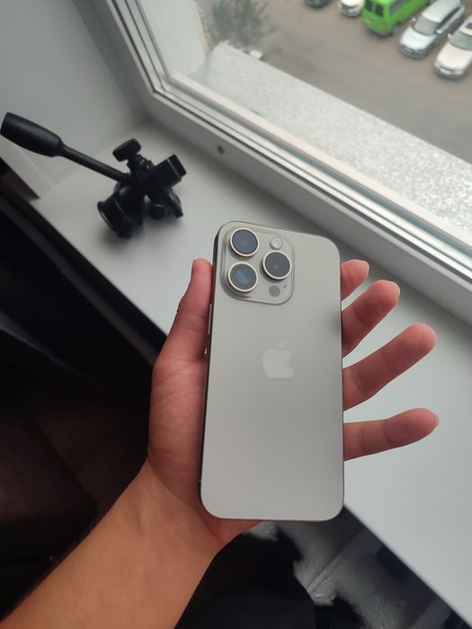 iphone 15 pro 256gb 100%
